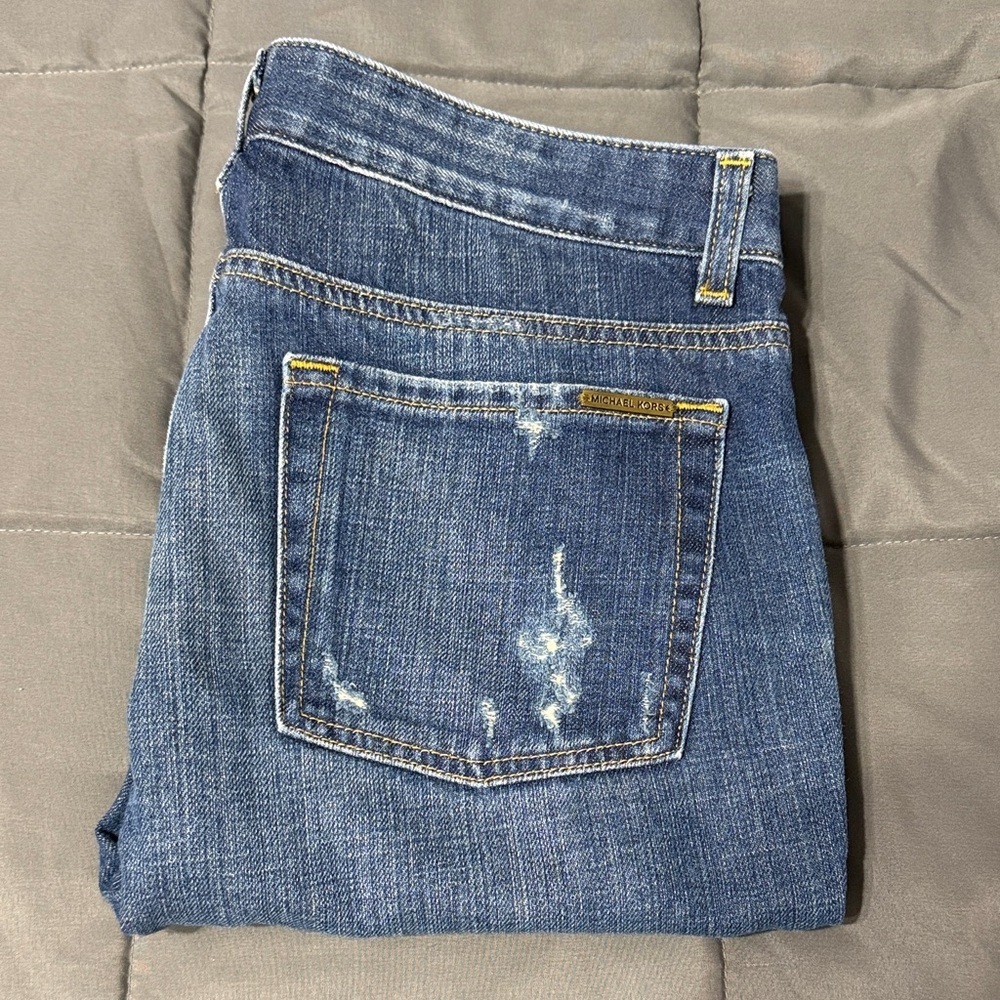 Michael Kors Medium Blue Straight Leg Jeans with Light Distressing. Size 4